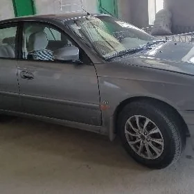 Toyota Avensis 2002