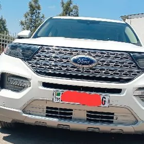 Ford Explorer 2022