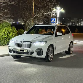 BMW X5 2021