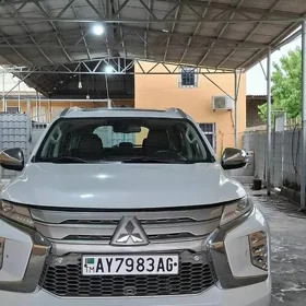 Mitsubishi Montero Sport 2020