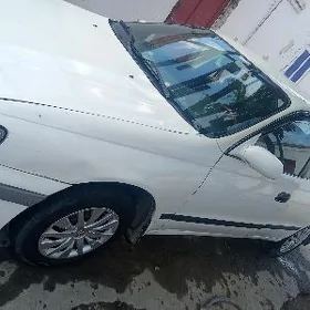 Toyota Corona 1995