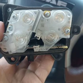 DAF 106 Onki Faryň çyrajygy