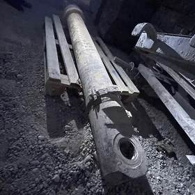 zynjyr excavator