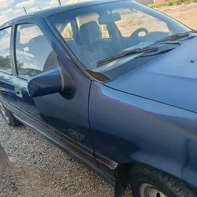Opel Vectra 1993
