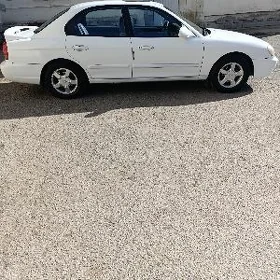Hyundai Sonata 2000
