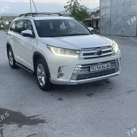 Toyota Highlander 2017