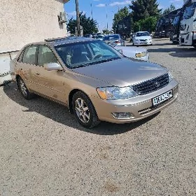 Toyota Avalon 2000
