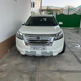 Nissan Pathfinder 2023