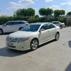 Toyota Camry 2010