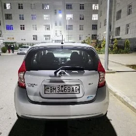 Nissan Versa Note 2015