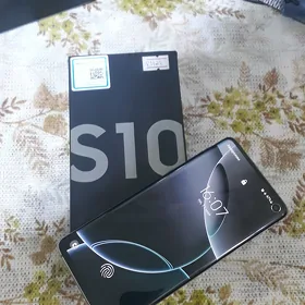 Samsung S10
