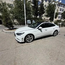 Hyundai Sonata 2021