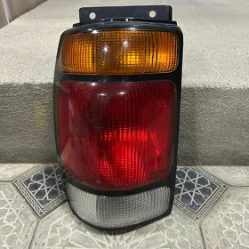 Ford explorer 1995 stop fara