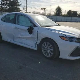 Toyota Camry 2022