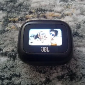 JBL Nauşnik