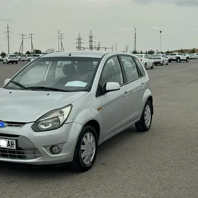 Ford Figo 2012