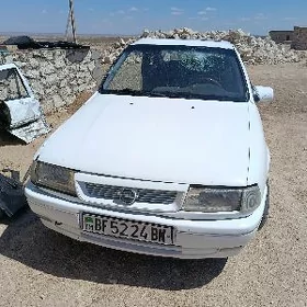 Opel Vectra 1992