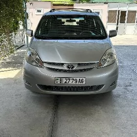 Toyota Sienna 2009