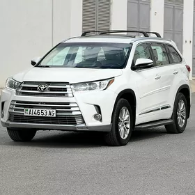 Toyota Highlander 2019