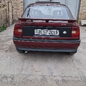 Opel Vectra 1992