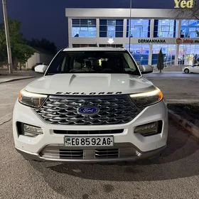 Ford Explorer 2022