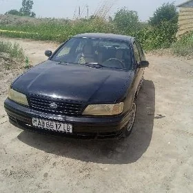 Nissan Cefiro 1995