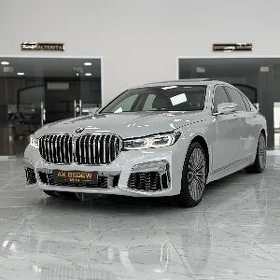 BMW 740 2022