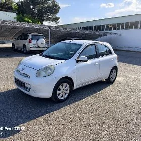 Nissan Versa 2012