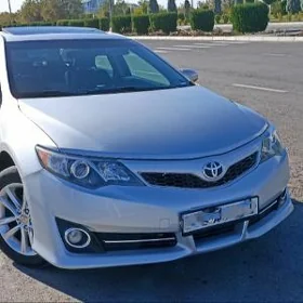 Toyota Camry 2013