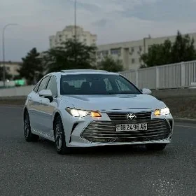 Toyota Avalon 2019