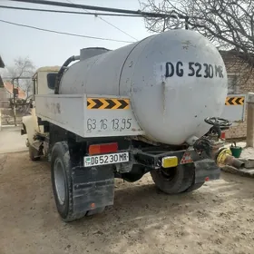 Gaz 53 2002
