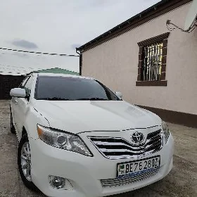 Toyota Camry 2010