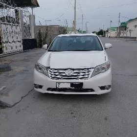 Toyota Avalon 2011