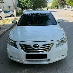 Toyota Camry 2008