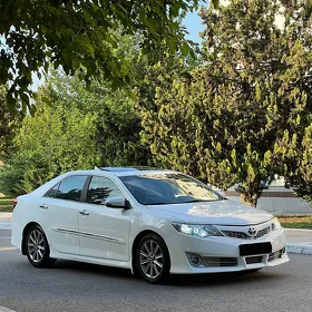 Toyota Camry 2013