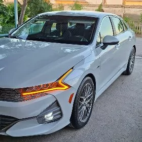 Kia K5 2021