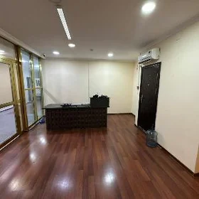 МИР 4 ОЧЕНЬ СРОЧНО 15ком 525м²