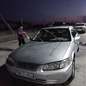 Toyota Camry 2000