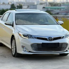 Toyota Avalon 2013