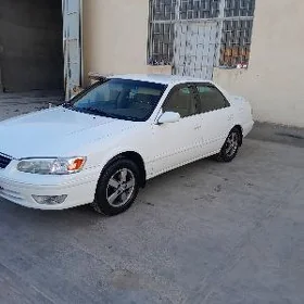 Toyota Camry 2001