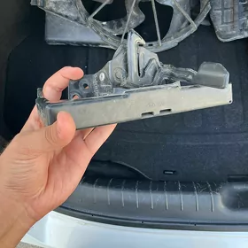 kapot zamok elantra 2021