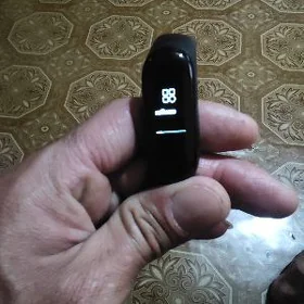 Часы.