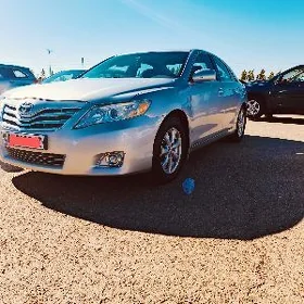 Toyota Camry 2010