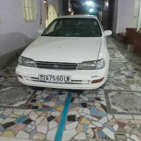 Toyota Corona 1995