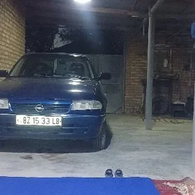 Opel Astra 1993