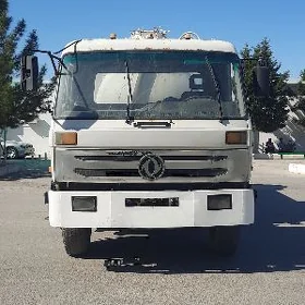 Dongfeng 370 2014