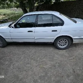 BMW 525 1992