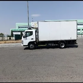 Mitsubishi Canter 2008