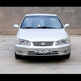 Toyota Camry 1998