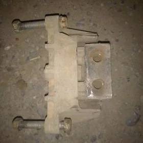 axor motor poduşka